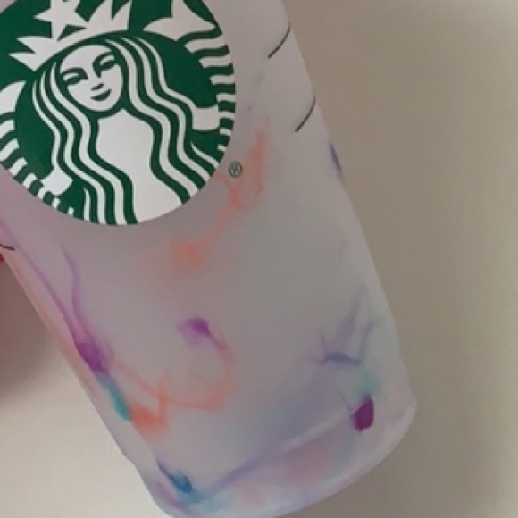 FINAL DROP 🔥  NWOT Starbucks Color Changing Venti Cold cup 🌈 - Picture 4 of 4